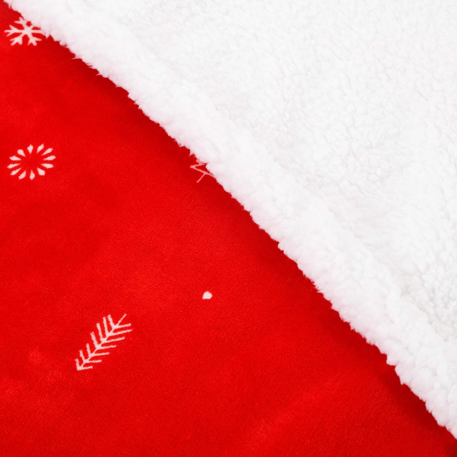 Christmas Holiday Sherpa Fleece Throw Blanket, Fuzzy Warm Super Soft Reversible Plush Blanket for Bed, Sofa and Couch, 50 X 60 Inches, Red